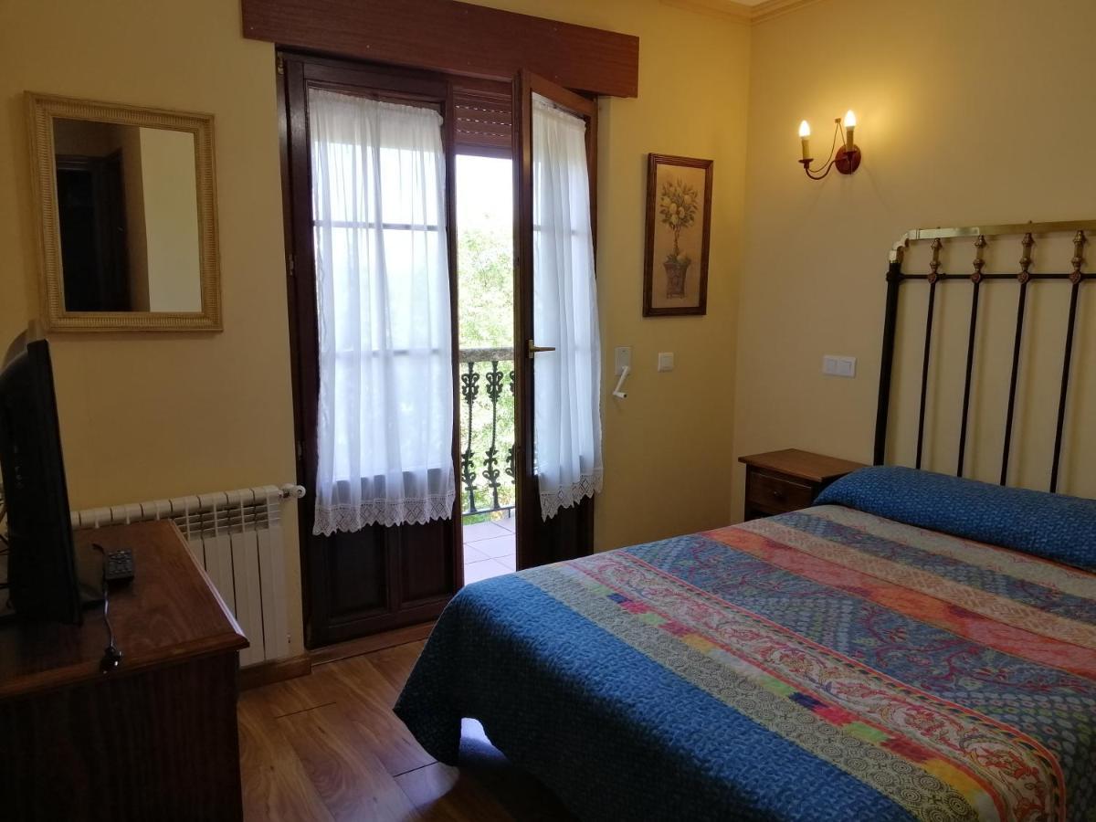 Hotel Rural Lajafriz Fornillos de Aliste Exteriör bild
