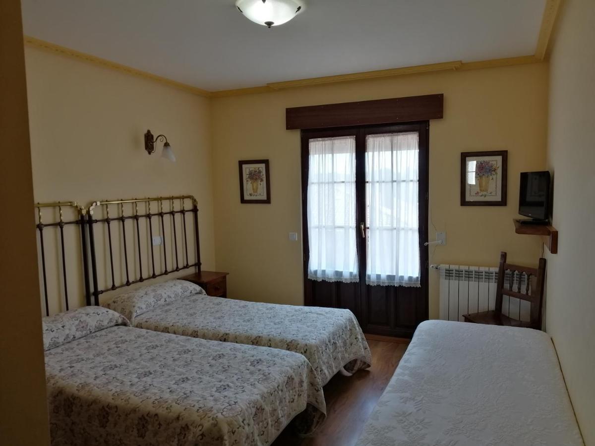 Hotel Rural Lajafriz Fornillos de Aliste Exteriör bild