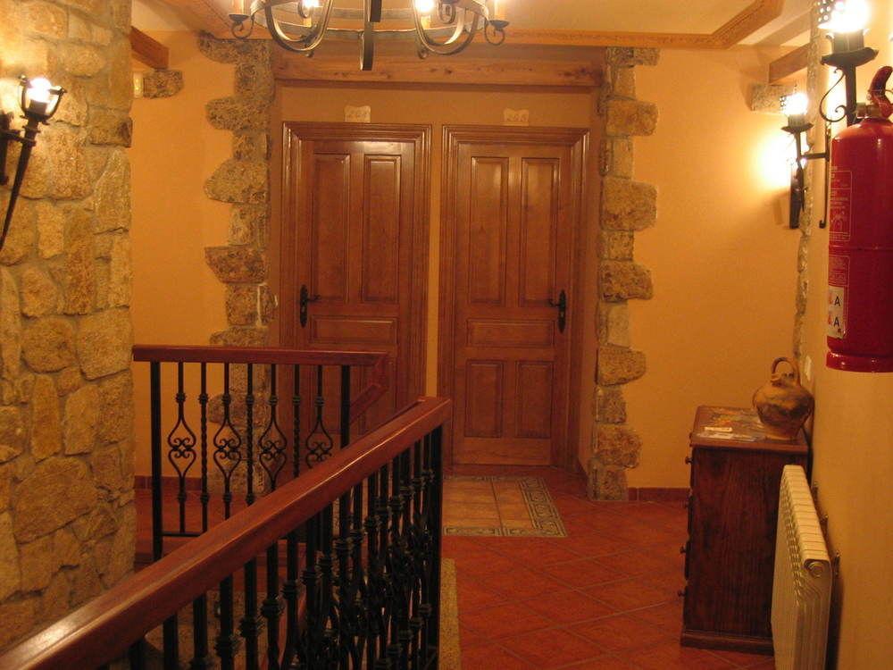 Hotel Rural Lajafriz Fornillos de Aliste Exteriör bild